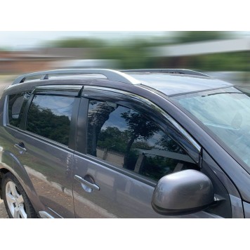 Дефлекторы окон Mitsubishi Outlander XL 2007-2012 с нерж. хром полоской-1